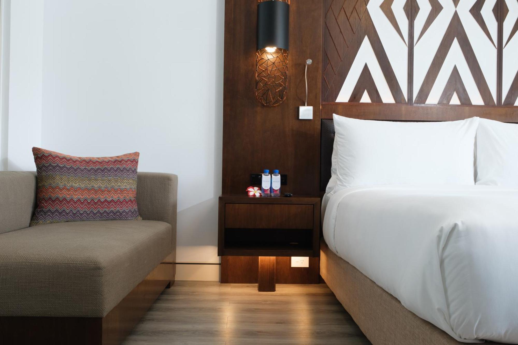 Crowne Plaza Fiji Nadi Bay Resort & Spa, An Ihg Hotel Eksteriør billede