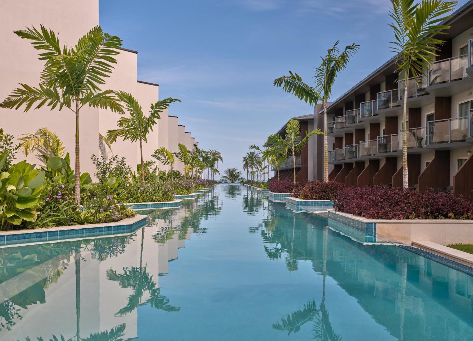 Crowne Plaza Fiji Nadi Bay Resort & Spa, An Ihg Hotel Eksteriør billede